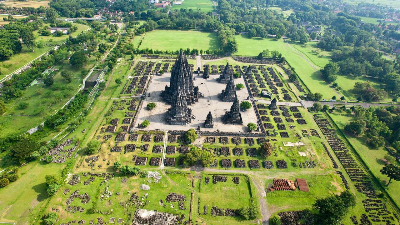 Wijaya Imperial Hotel Baturetno Exteriér fotografie